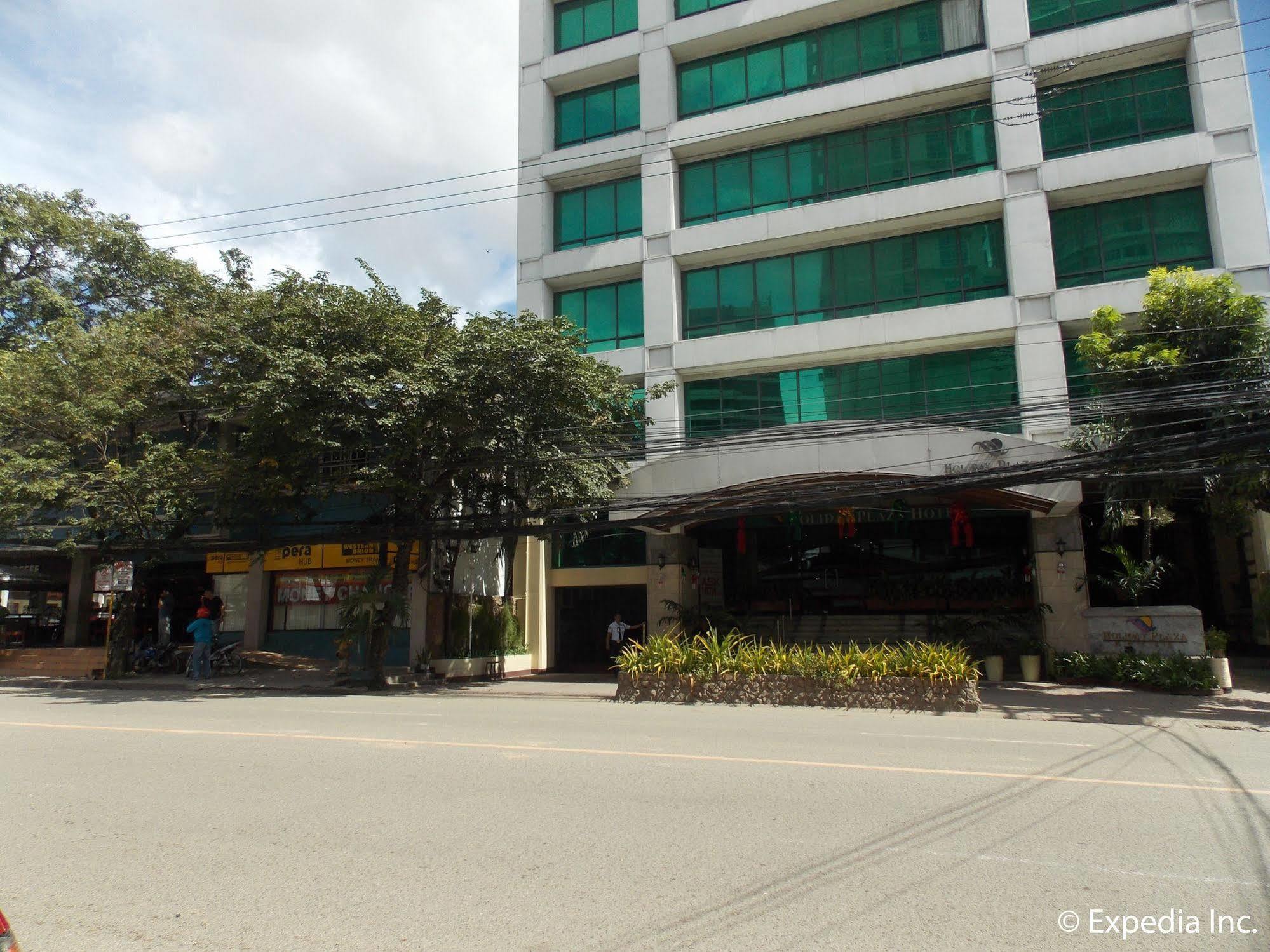 Holiday Plaza Hotel Cebu Exterior foto